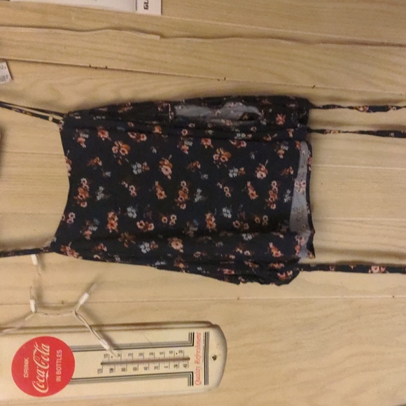 XXL NWT Floral Cold Shoulder Tank Top Plus Size Top - Picture 10 of 17